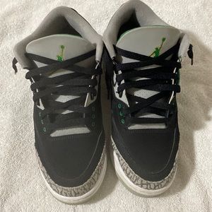Jordan 3 Retro Pine Green SZ. 7.5